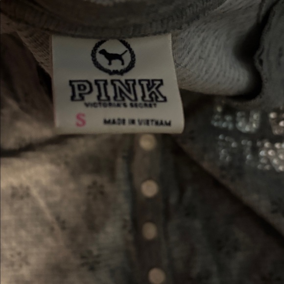 PINK Victoria's Secret Gray Patterned pajama set - Picture 6 of 6